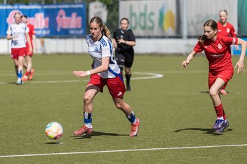 Bild 211 - wBJ Lotto Pokal Finale  Eimsbuetteler TV - Hamburger SV : Ergebnis: 0:3
